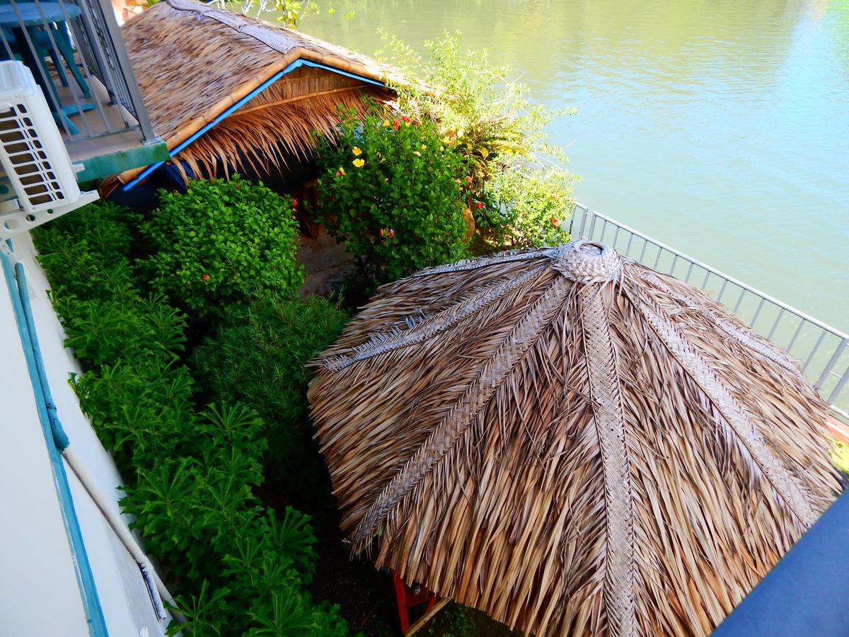 Esa Bay View Hotel Colonia Esterno foto